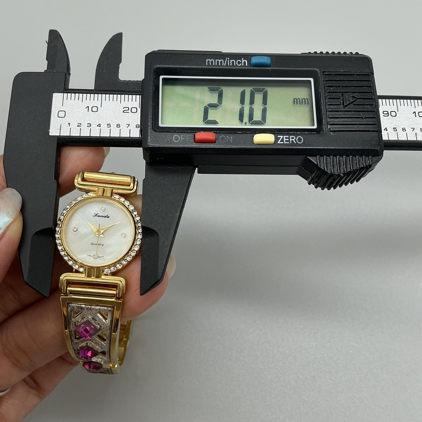Vintage Lucida Womens Watch 21mm MOP Gold Bangle Pink Crystals New Battery 6.75″