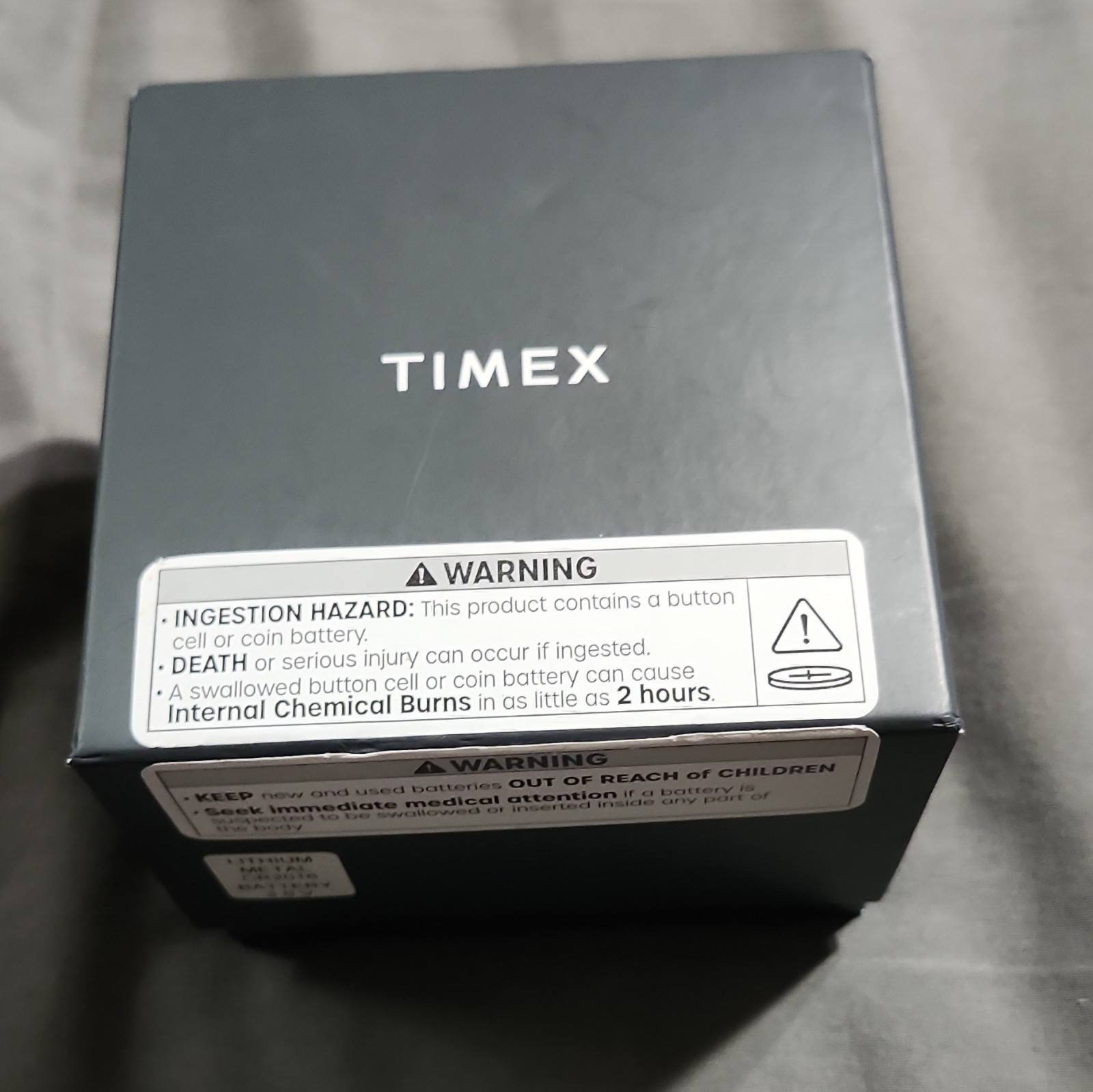 Timex Waterbury Quartz Day/Date 40mm White Dial Black Leather Strap 50m