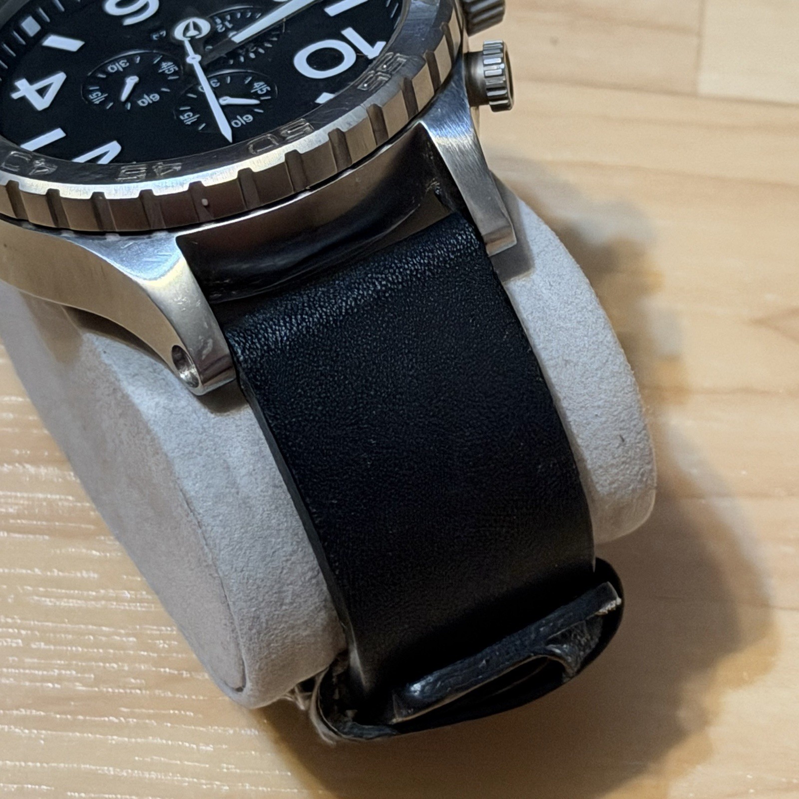 Nixon The 51-30 Chrono Simplify Leather Chronograph Men’s Analog Watch RUNS READ