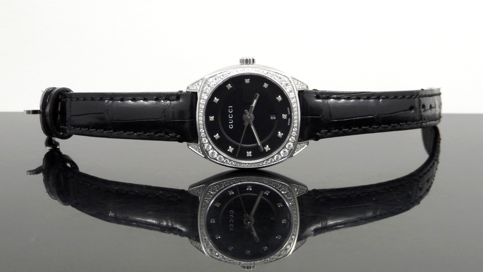Gucci Black Dial Alligator Leather Band 142.5 Series Diamond Ladies Watch $4500