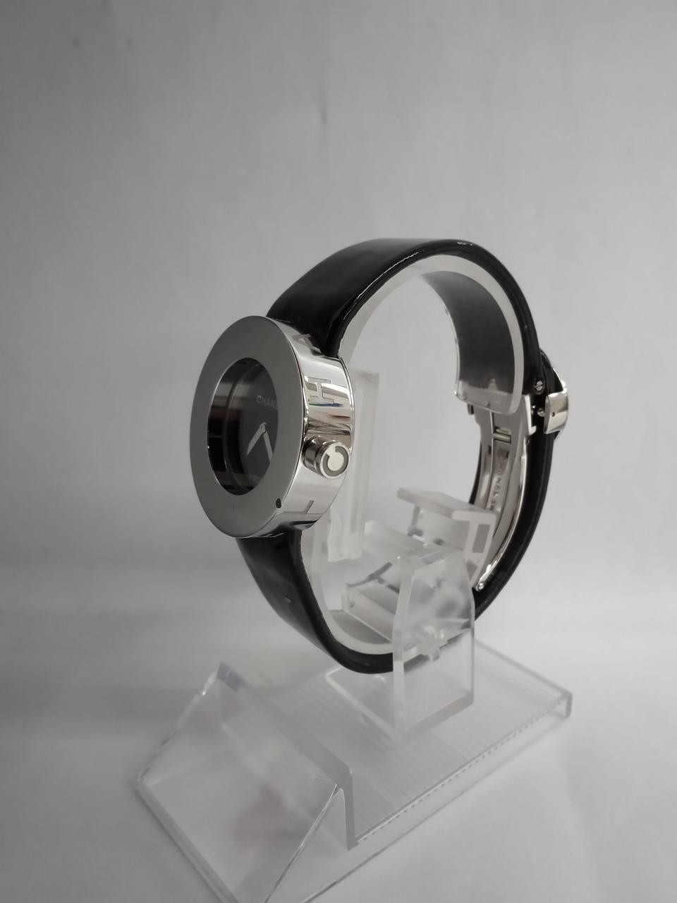 CHANEL Wristwatch Silver Rubber Auth Japan