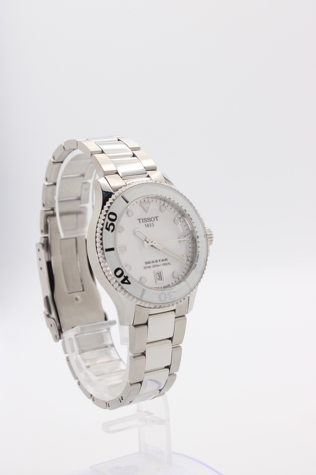 Tissot Seastar 1000 Quartz White Dial Unisex Watch T120.210.11.011.00