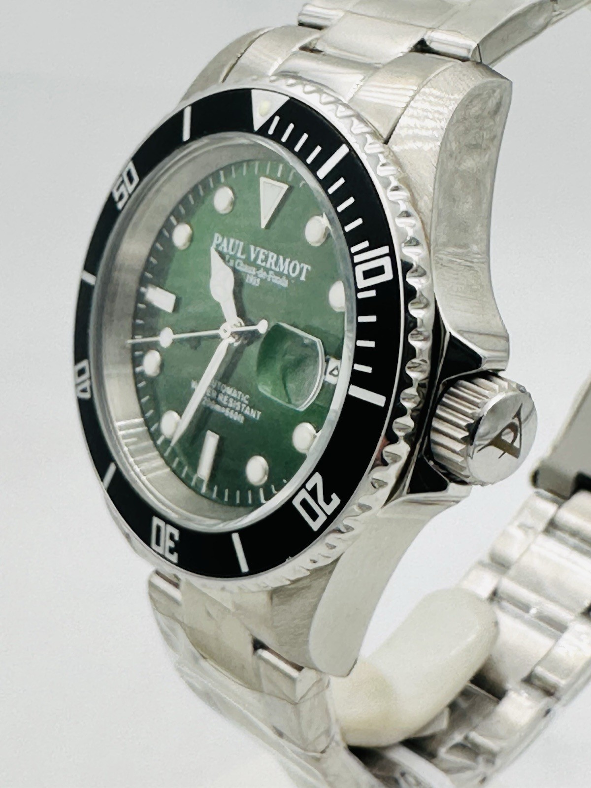 Paul Vermot SUB 200 m Automatic Watch Seiko PV6763VK/438 Green Dial Silver Case
