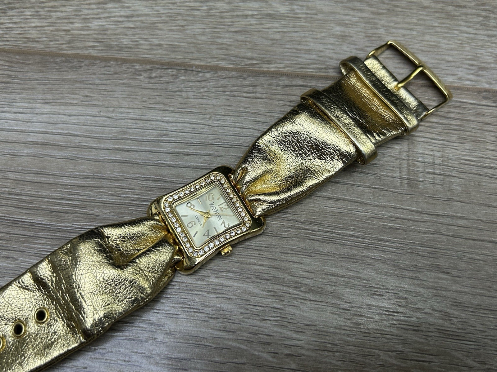 Vintage Joan Rivers Classics Collection Metallic Gold Band Pave Crystal Watch
