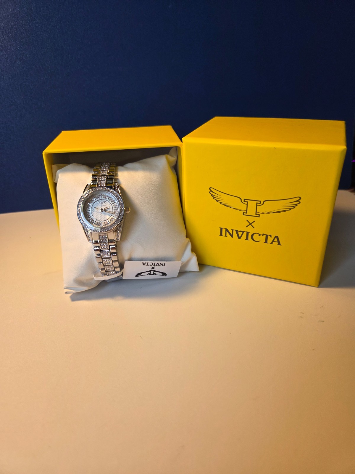 Invicta 69062 Women’s 32mm Silver Tone (15)Crystal Accented Steel Watch