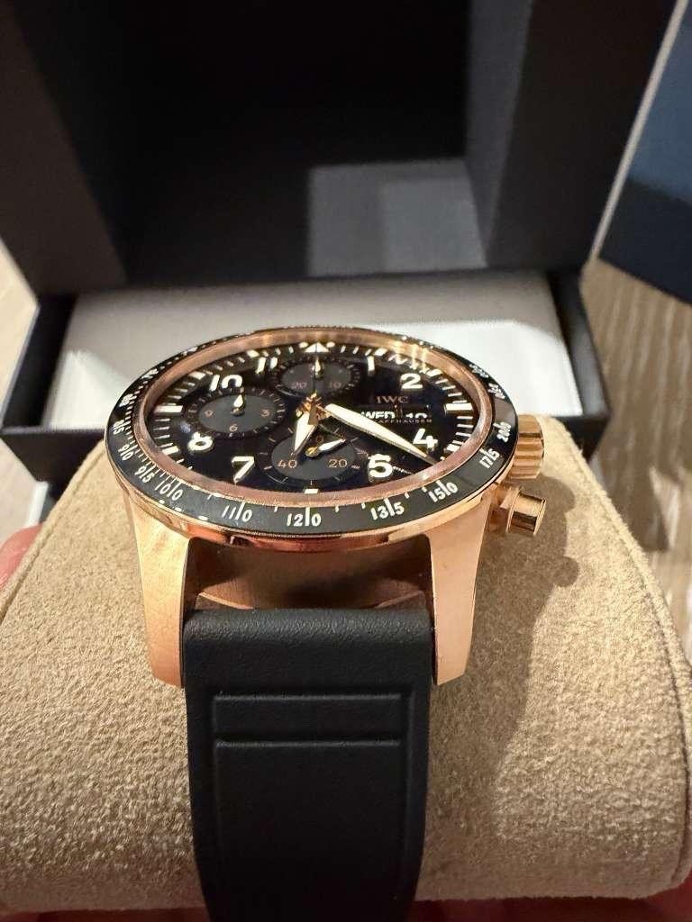 IWC Pilot’s Watch Performance Chronograph 41mm IW388309 GOLD