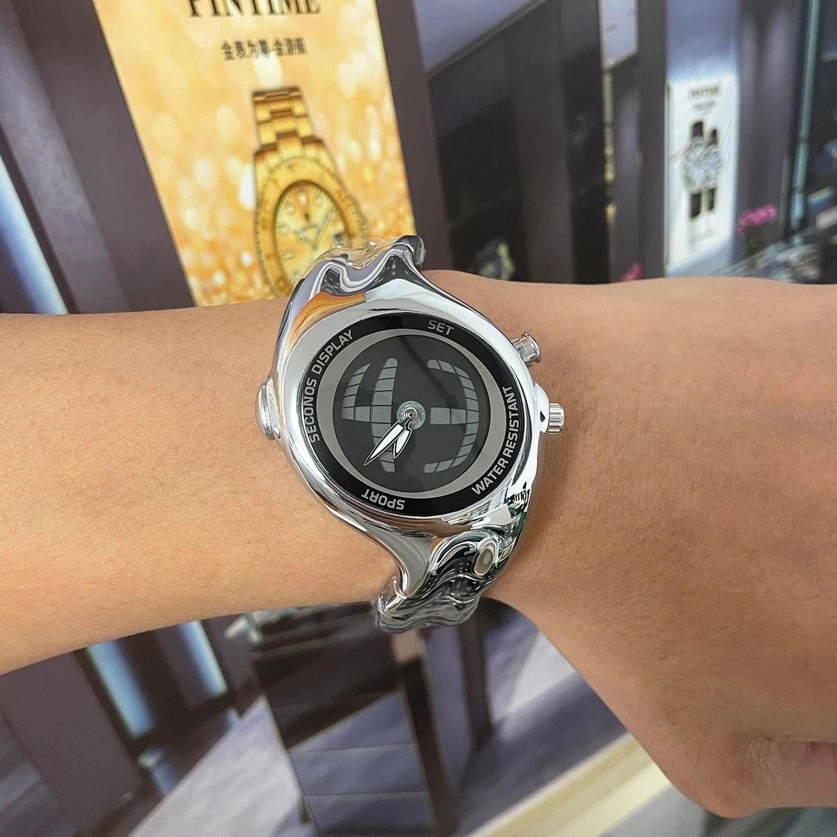 Y2K Digital Analog Quartz Watch Men Dual Display Vintage Futuristic Metal Gift