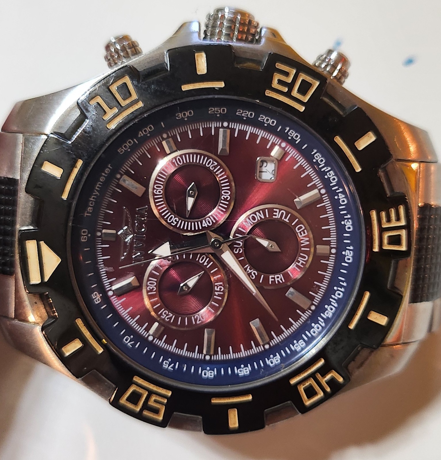 Invicta Men’s Specialty Flame Fusion Crystal