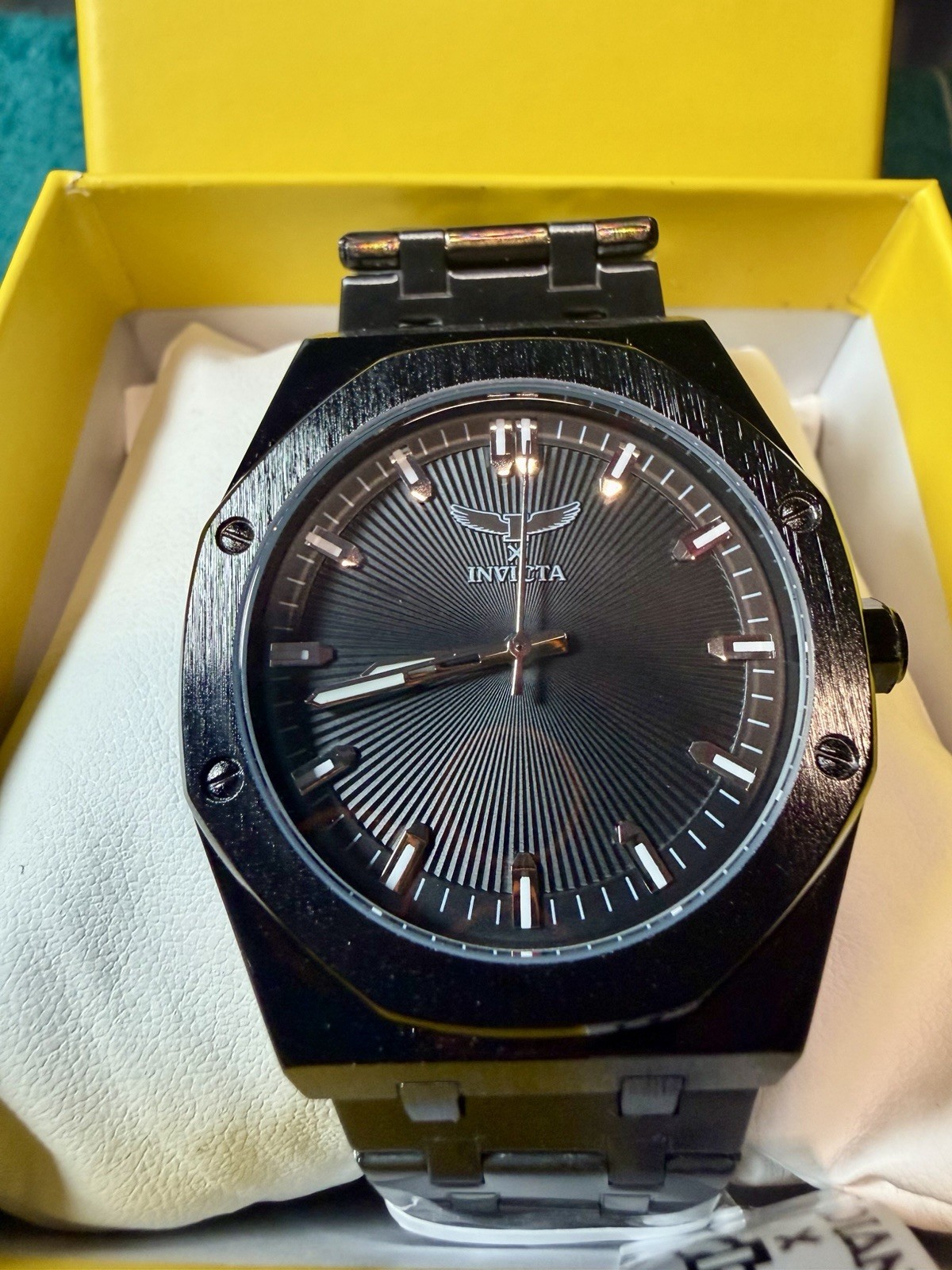 Invicta Men’s Octagon Black Sunburst Dial blacked out bracelet! HOT 🔥🔥🔥