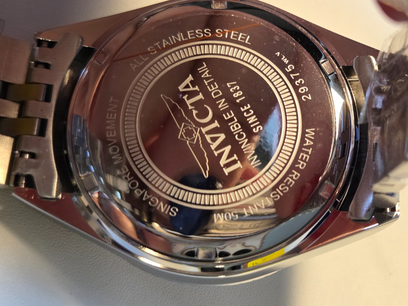 Invicta 29375 Men’s Specialty Blue Dial Stainless Steel Fluted Bezel Watch (17)