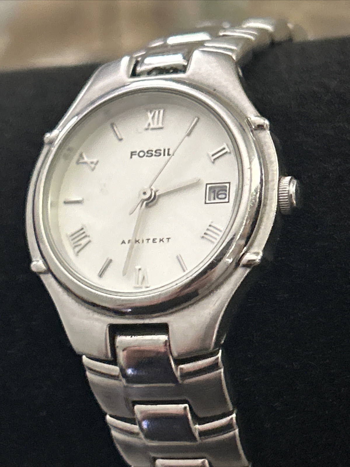Fossil Arkitekt FS-2651 Silver Tone Stainless Steel Watch Day Date Indicator