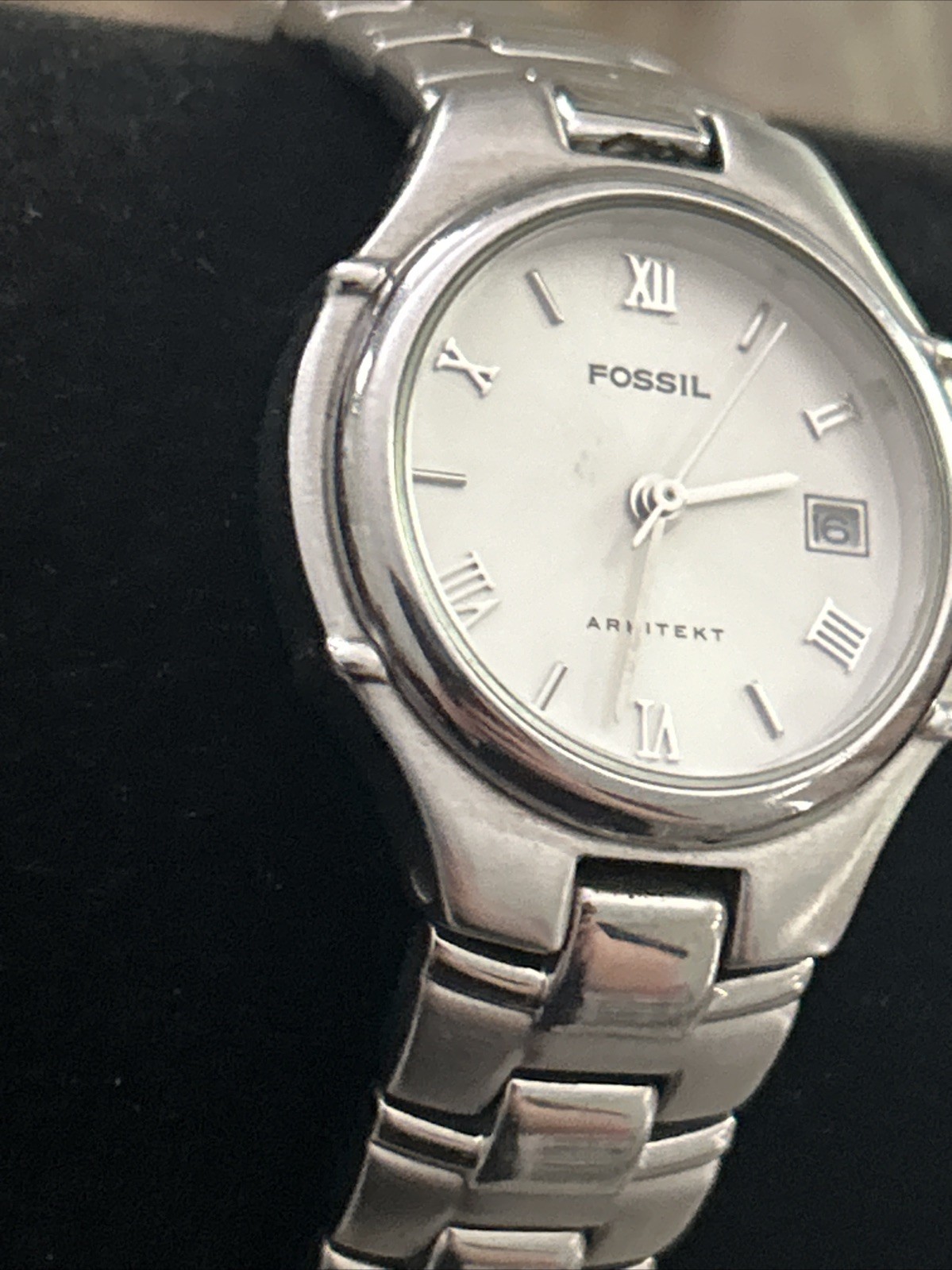 Fossil Arkitekt FS-2651 Silver Tone Stainless Steel Watch Day Date Indicator