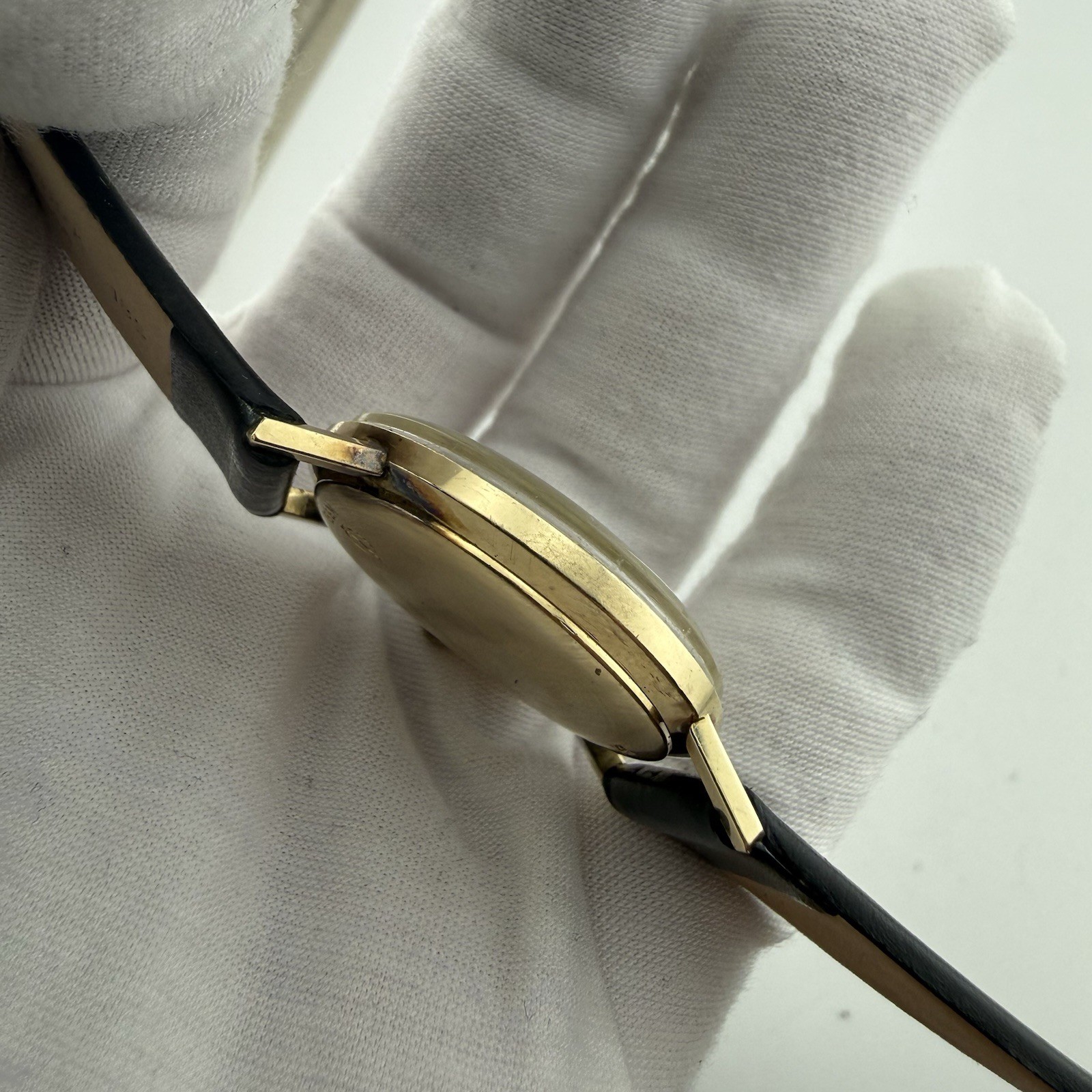 Baume & Mercier 32mm Mechanical Wind Up 14k Solid Yellow Gold Watch – Working
