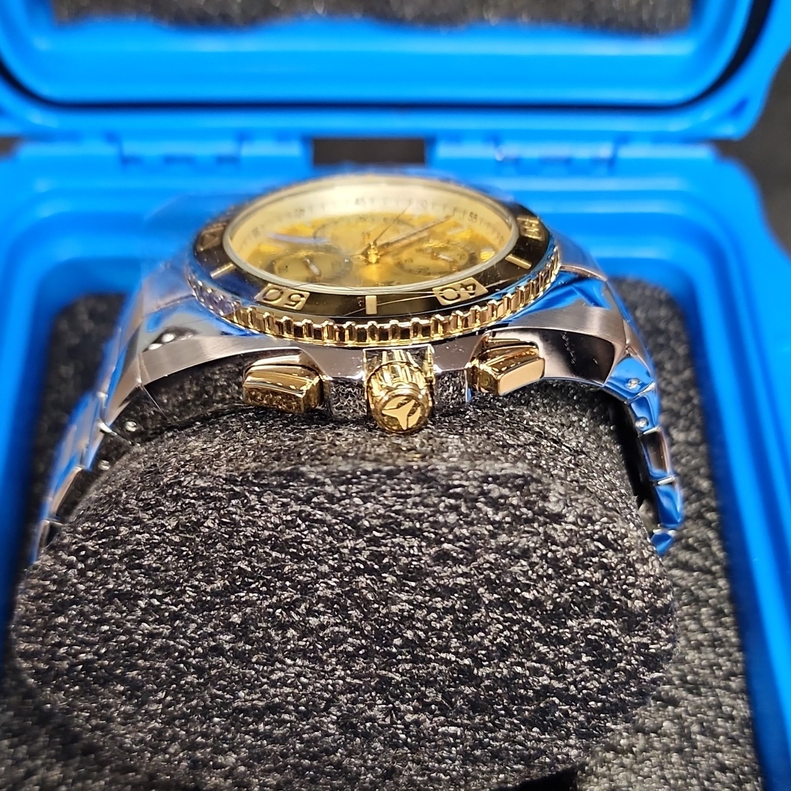 TechnoMarine Marita Quartz Chronograph Gold Dial Two-Tone Bracelet 42mm W/Box