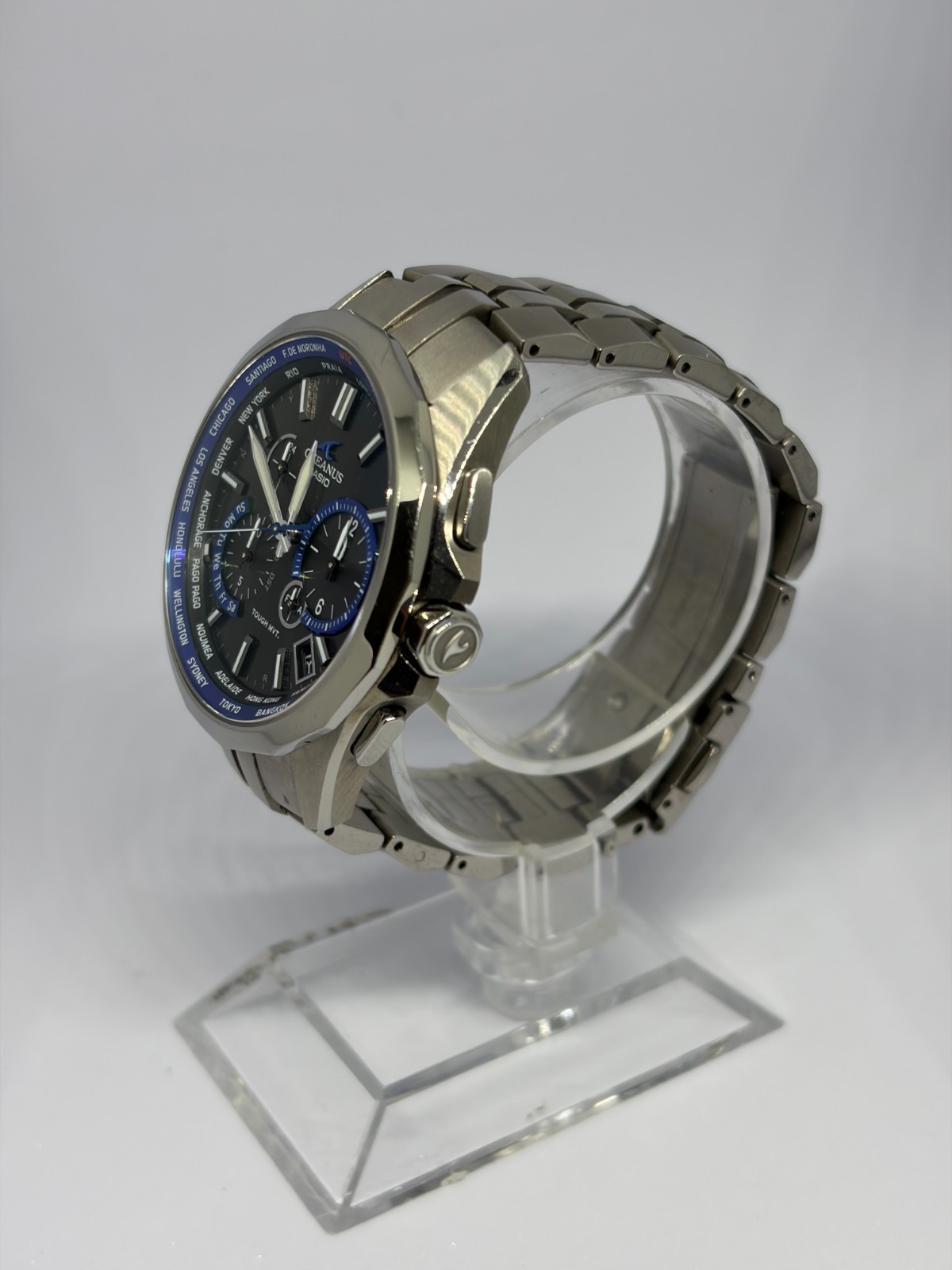 Casio OCEANUS Manta OCW-S1400 Watch