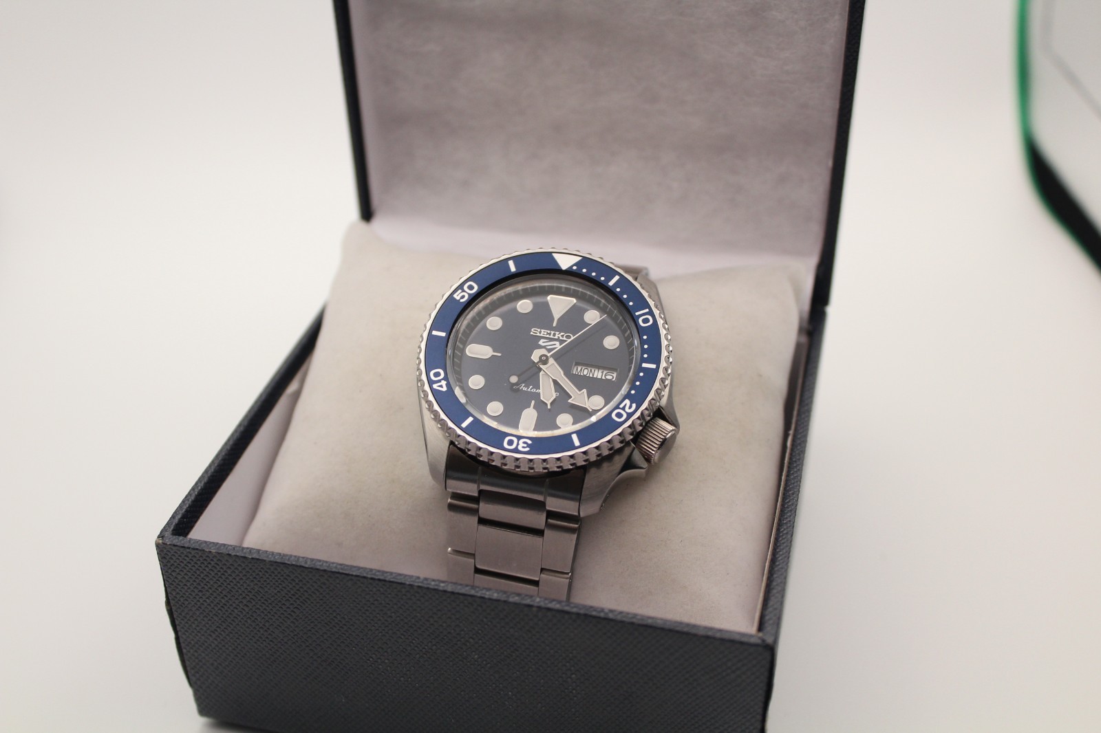 Seiko 5 Sports SRPD51 Automatic Blue Dial 4R36 | Original Bracelet | Excellent