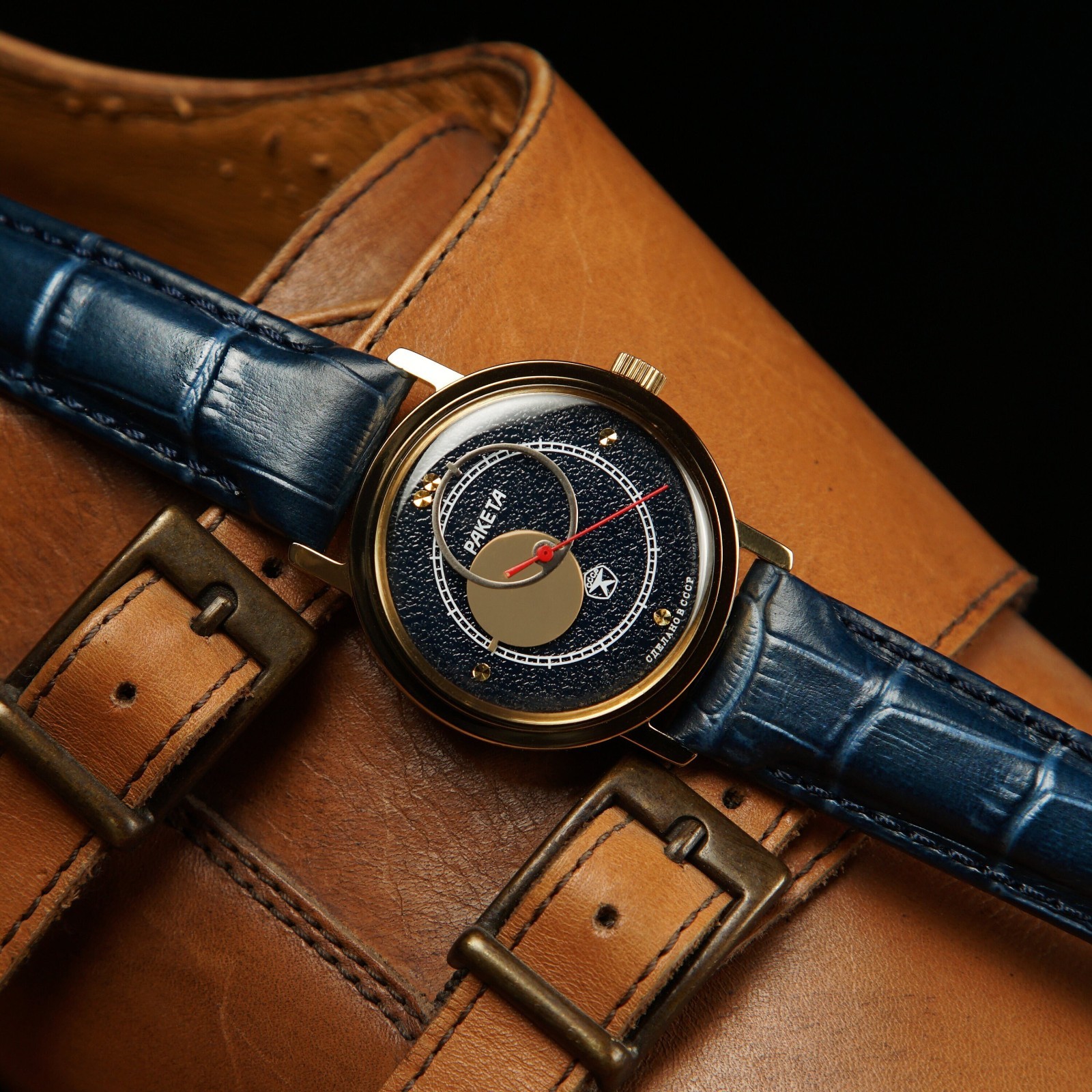 Raketa Copernicus 1980s Blue DIAL / Gold Case – Vintage 1980s Soviet Watch USSR