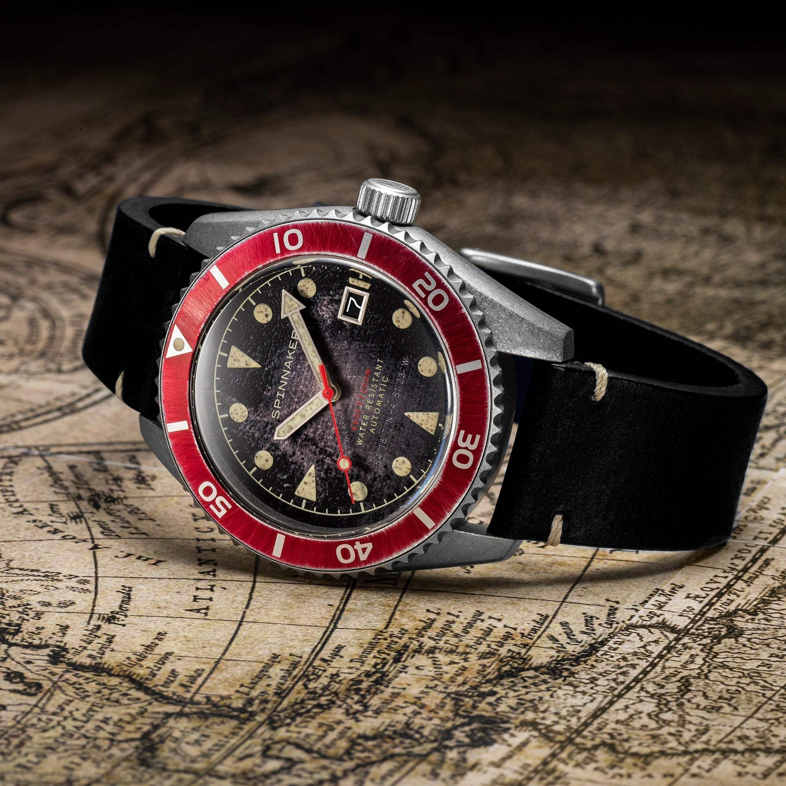 Spinnaker Wreck Red Ring & Gray / Leather | Black Dial 44mm Japanese Automatic W