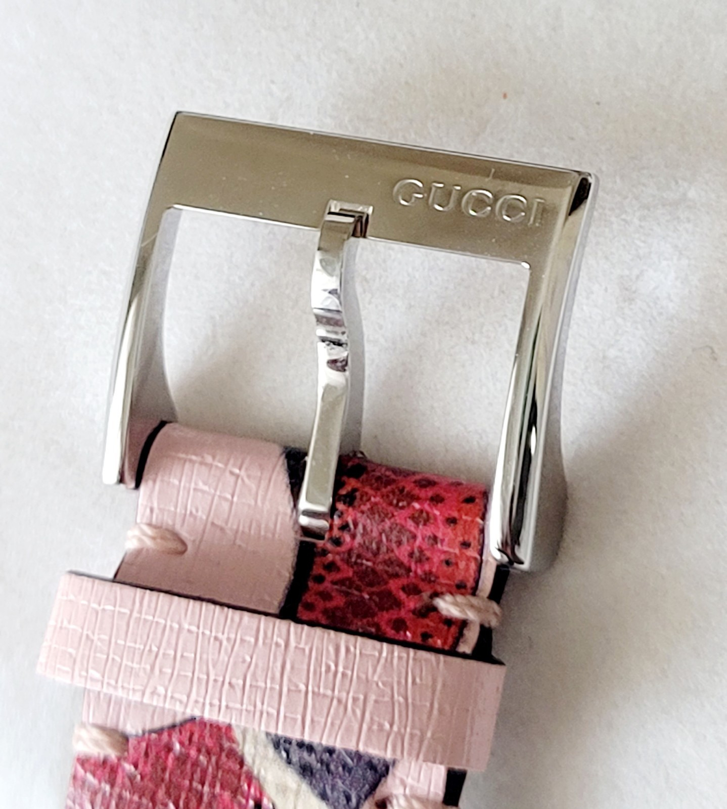 Gucci 126.4 G-TIMELESS Kingsnak,Authentic,38MM Case,New With Box and Tag.