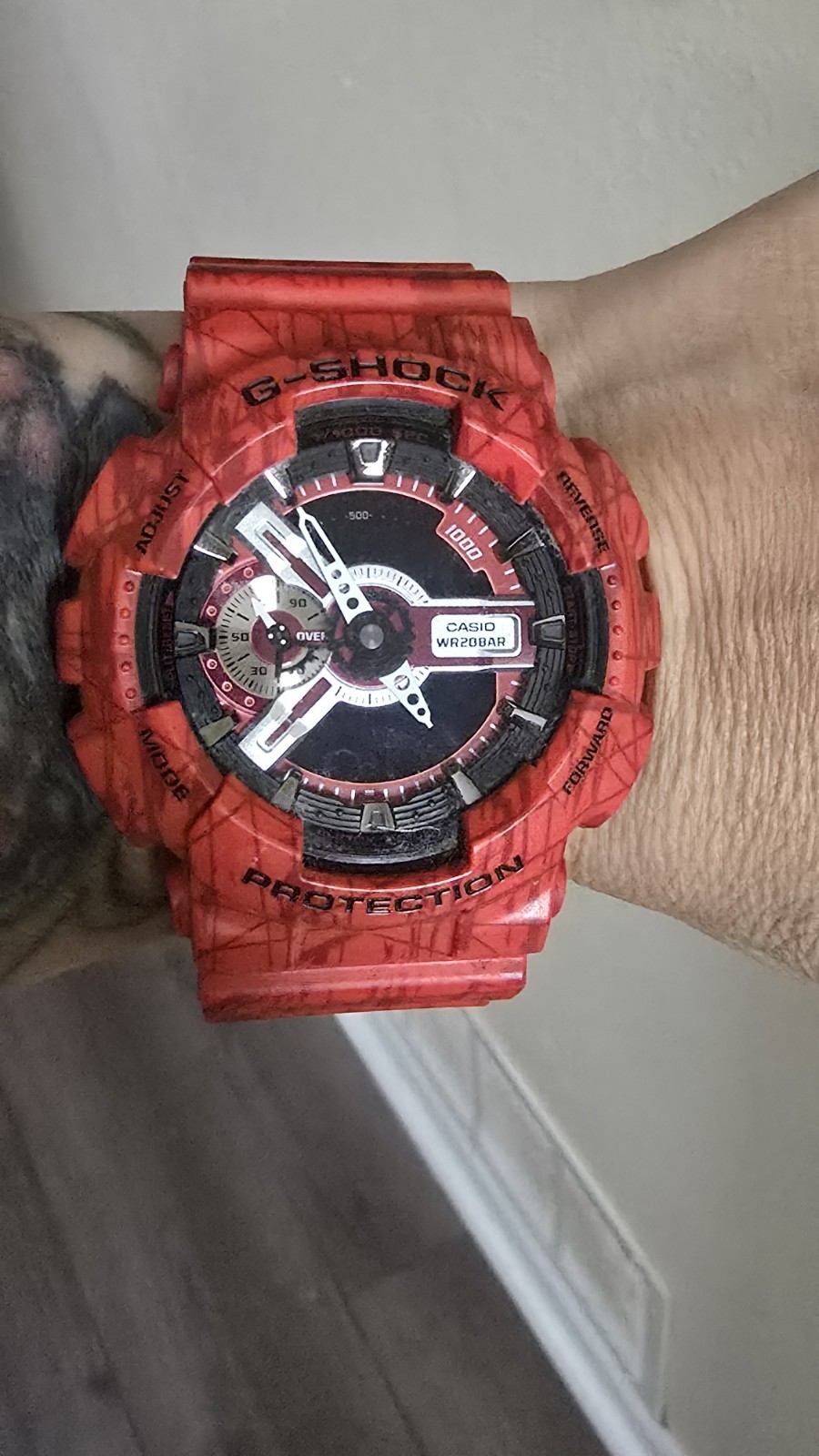 G-Shock GA-110SL Slash Pattern Quartz Unisex Watch Red Resin Band 51mm