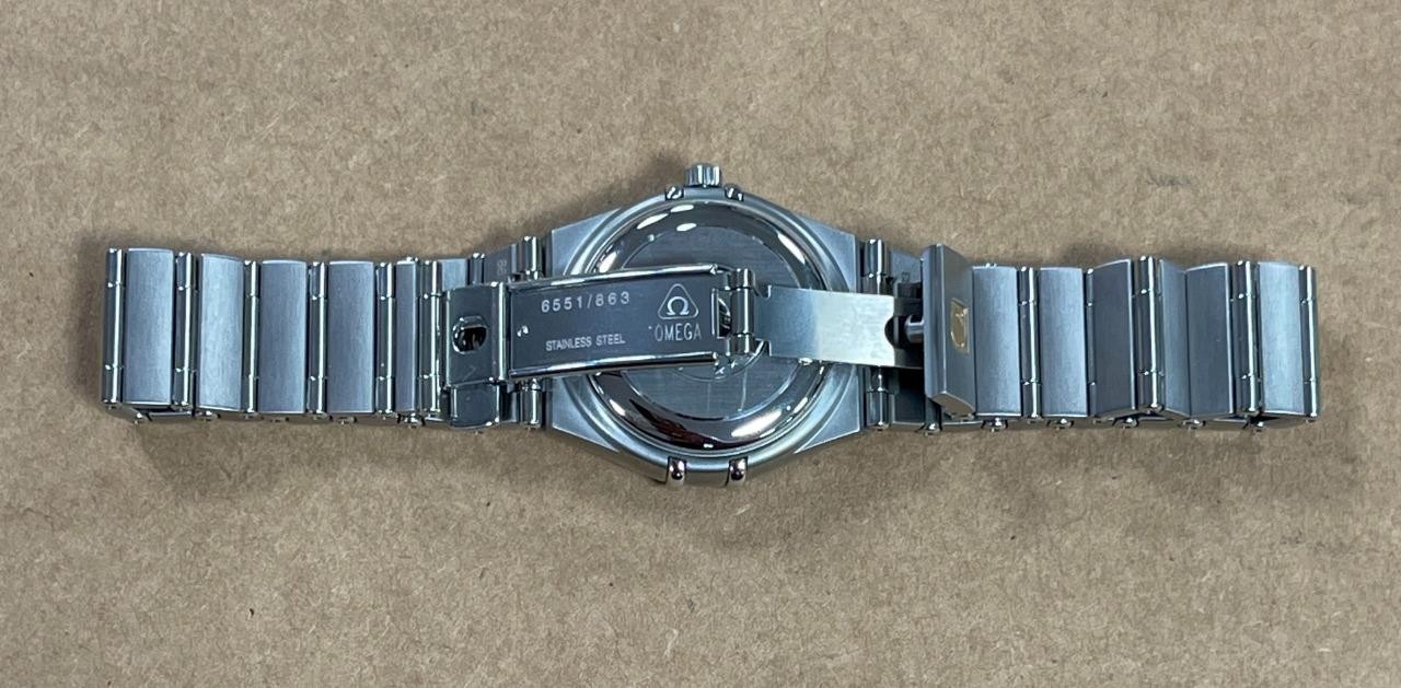 OMEGA 1592.32.00 CONSTELLATION PHILIPPINES AIRLINES SS 27mm AUTOMATIC WATCH.