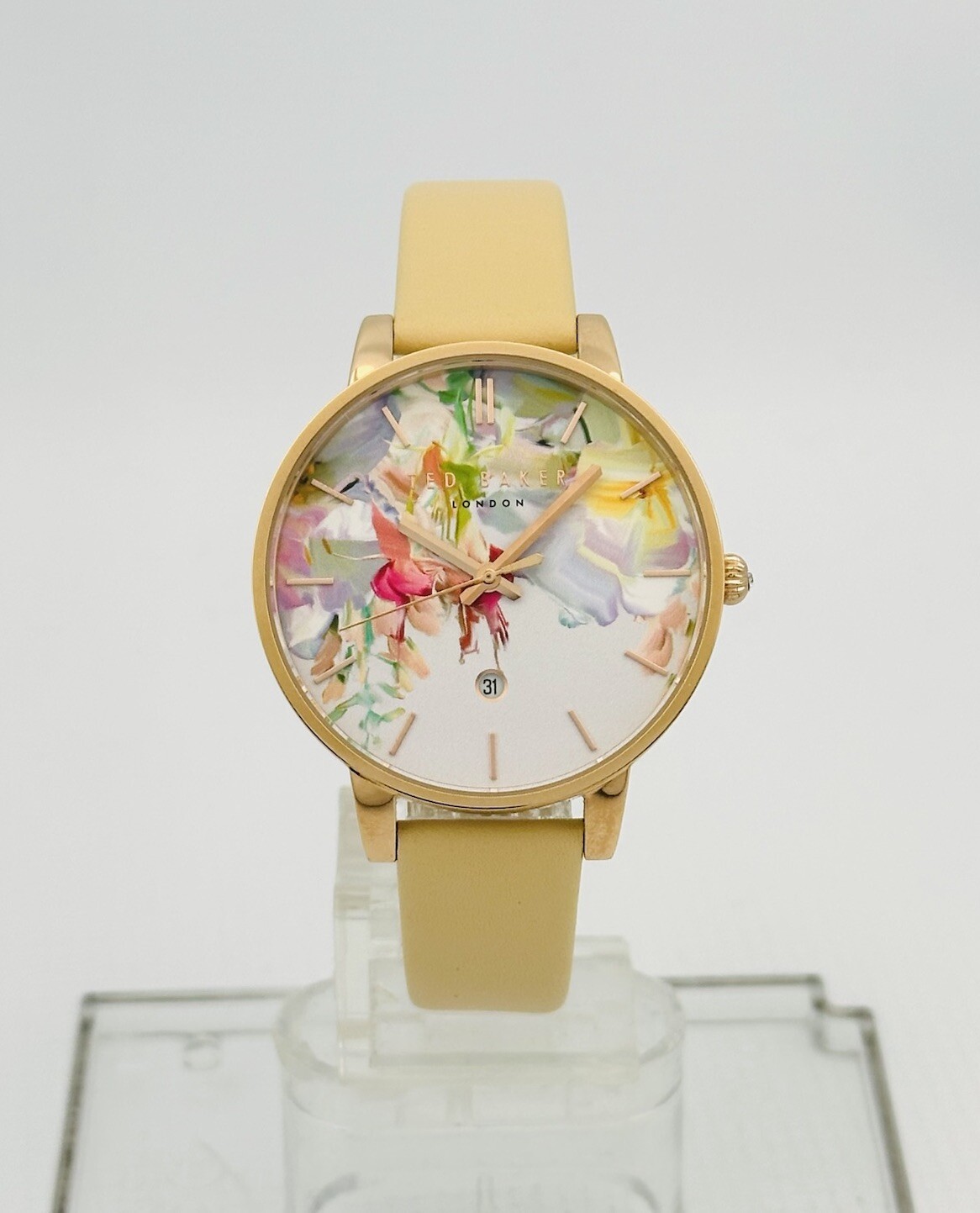 Ted Baker Women’s TE10026453 Multicolour Dial Cream LeatherStrap Rose Gold Watch