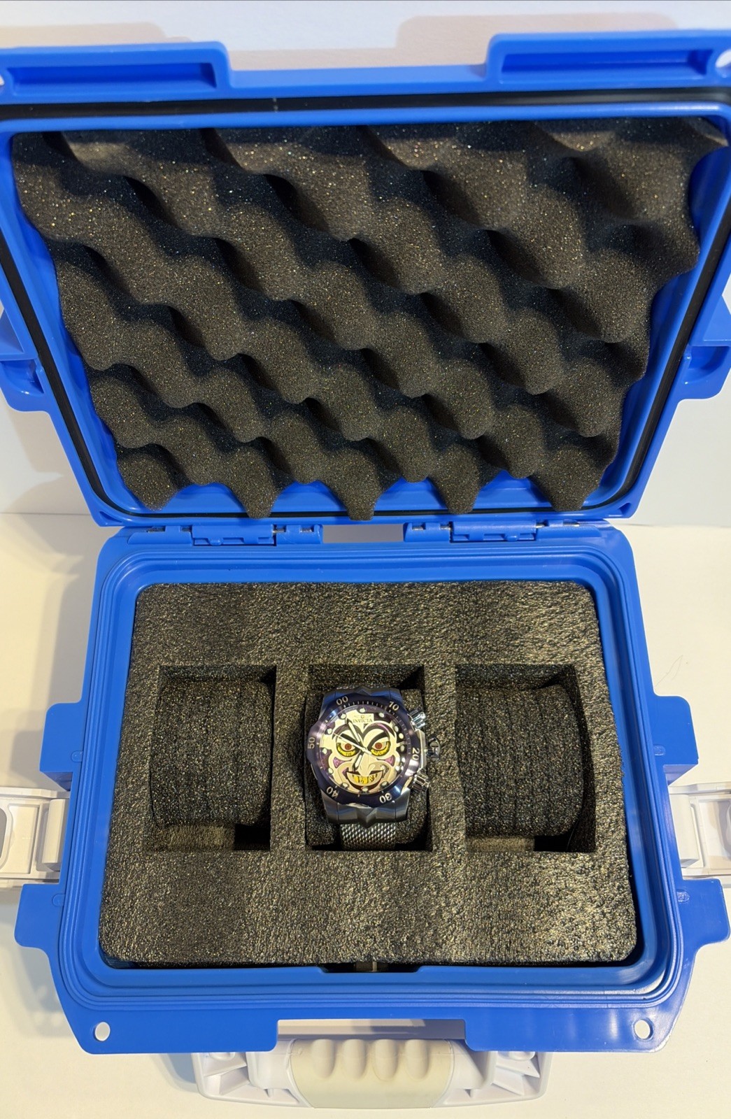 Invicta 30124 Reserve DC Comics Joker 52mm Men’s Watch Green/Purple W/ DC 3 Slot