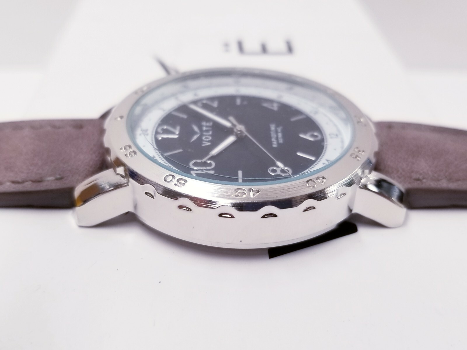 (DAMAGE BOX) Voltë Rapidtime Watch Grey Leather Band Black White Face Urban 42mm