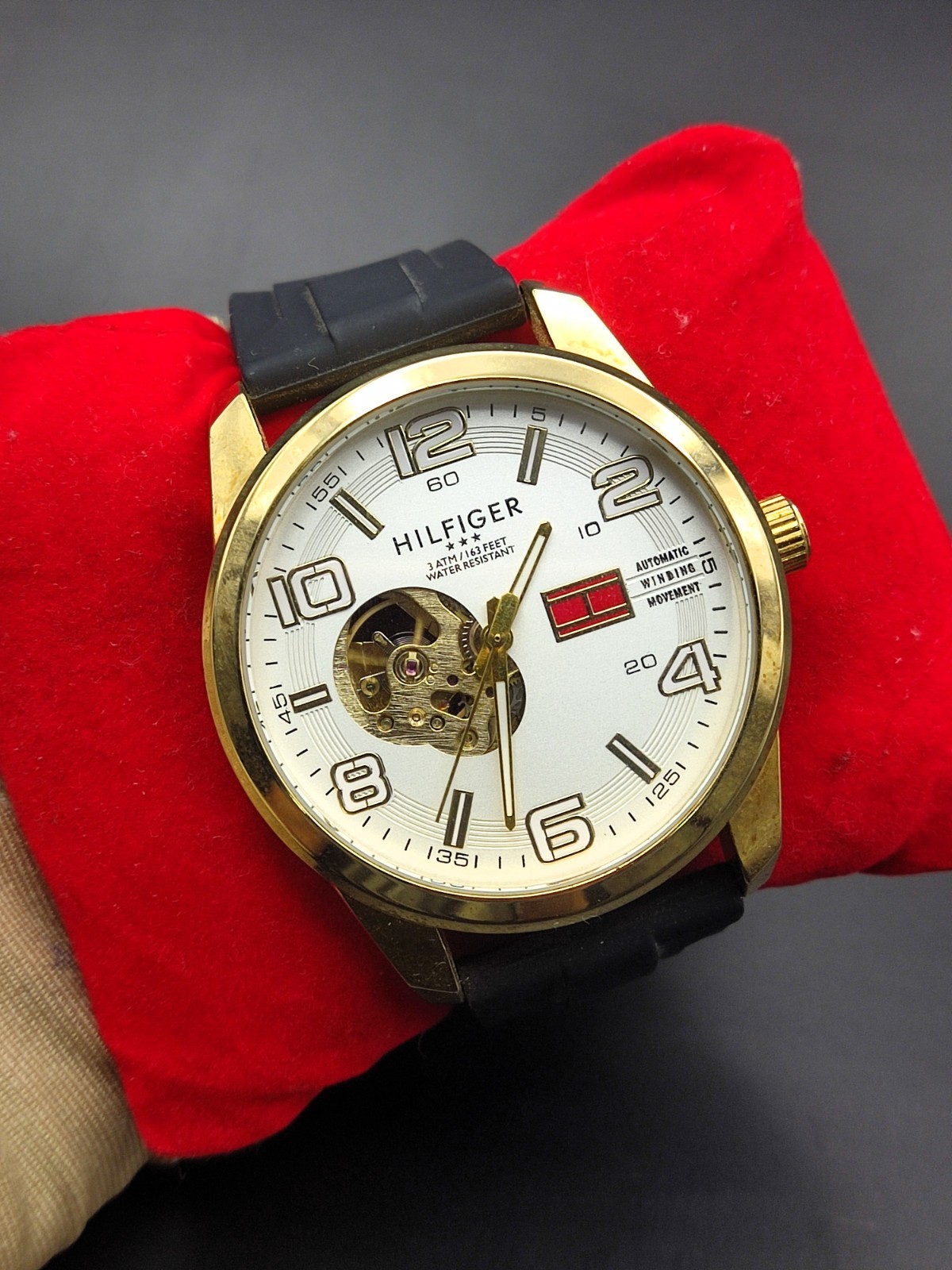 #Refurbished Amazing Tommy Hilfiger Gold Plated Automatic Men’s Wrist Watch