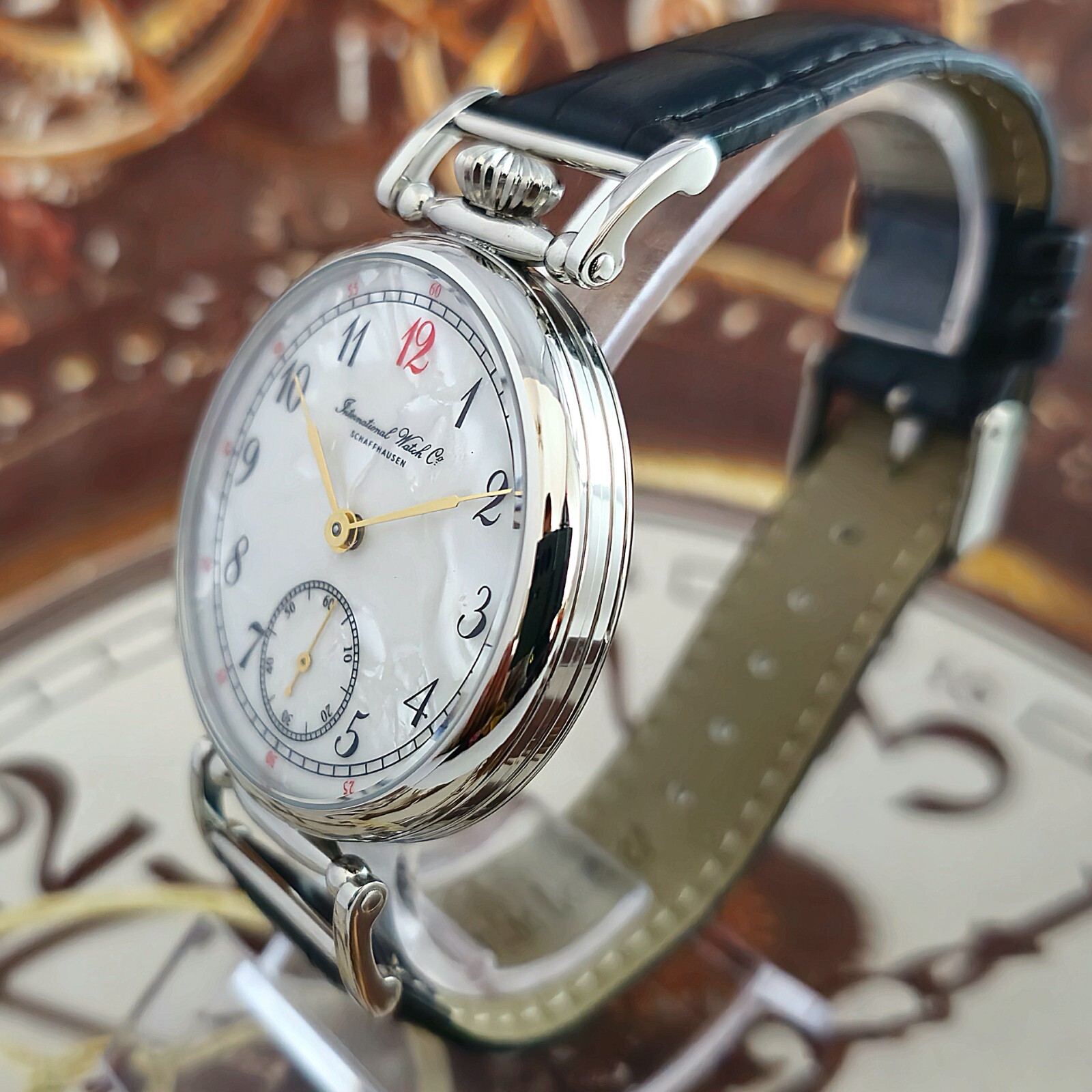 Watch USSR MARRIAGE 3602 Rare Dial Vintage mechanism MOLNIJA 18 Jewels