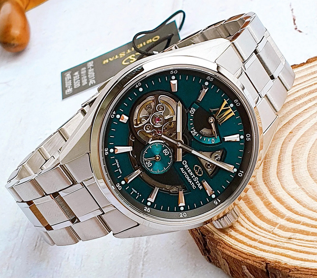 Orient Star Automatic RK-AV0114E Emerald Green Dial Men’s Watch Power Reserve
