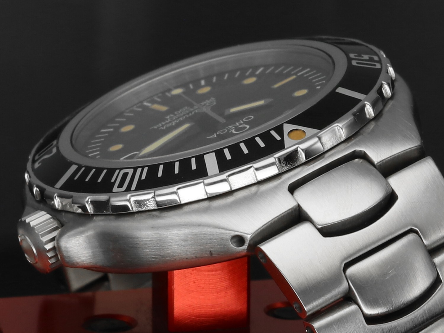 1993 Omega Seamaster Professional 200M Pre-Bond 36mm Quartz Ref.396.1062