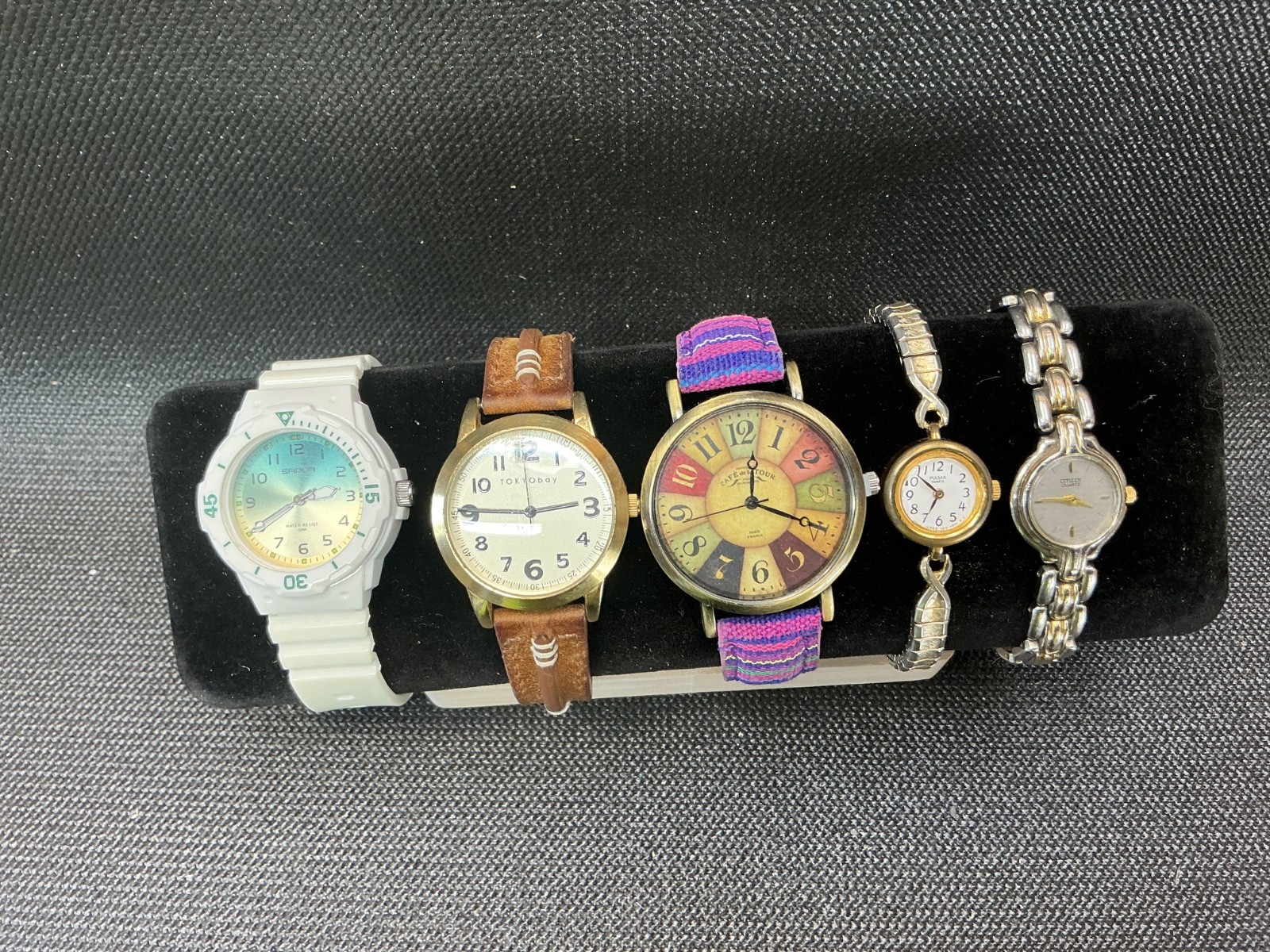 Lot of 5 Vintage Watches Tokyo Bay Pulsar Citizen #17
