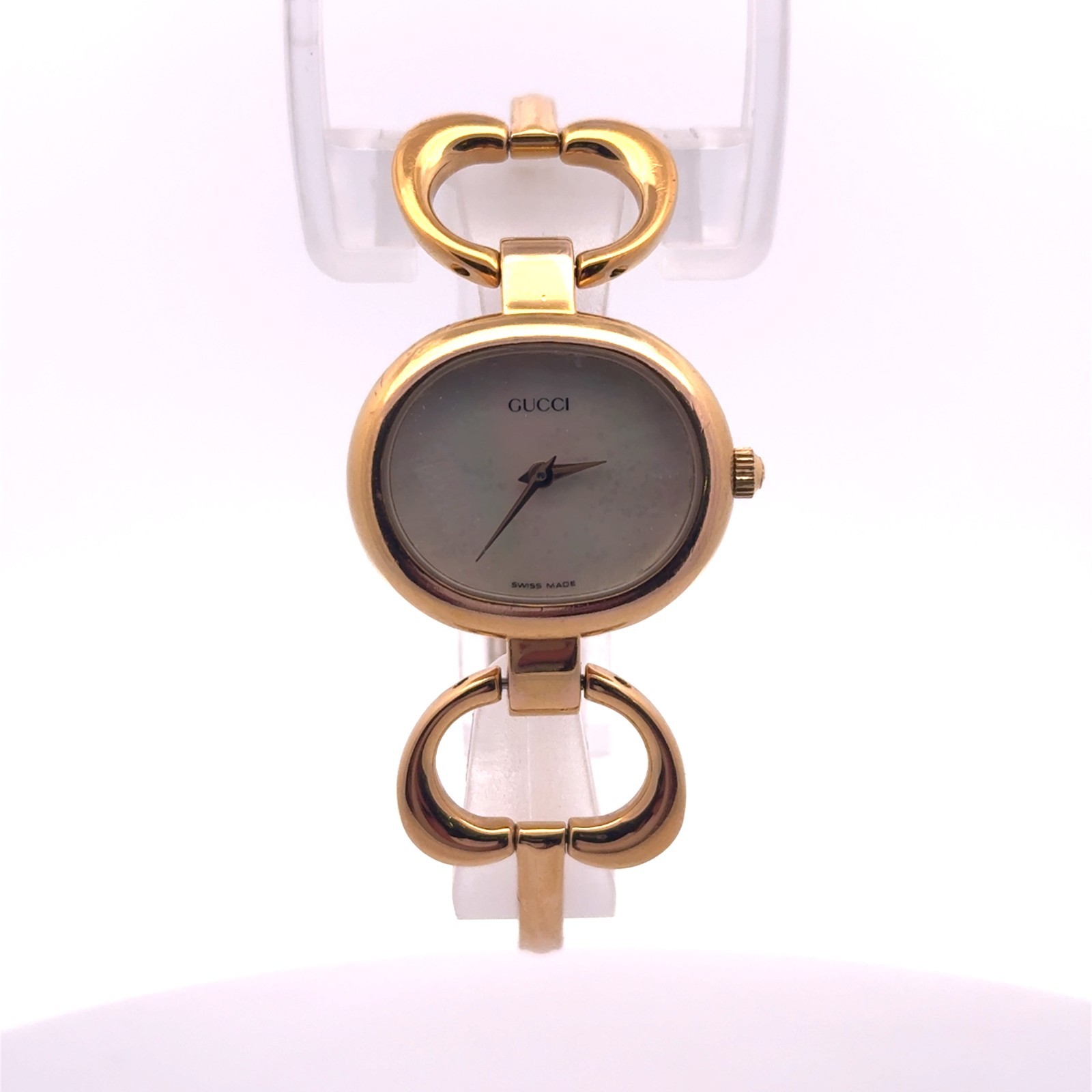 Vintage Gucci 1600 Gold-Plated Mother of Pearl Dial Quartz Ladies Watch 26mm