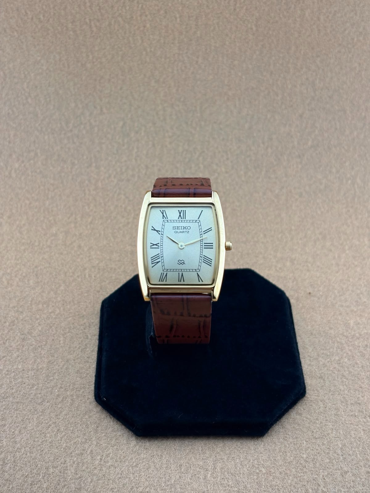 Gold Dial Vintage Seiko Slim Quartz Gentlemen’s Wristwatch
