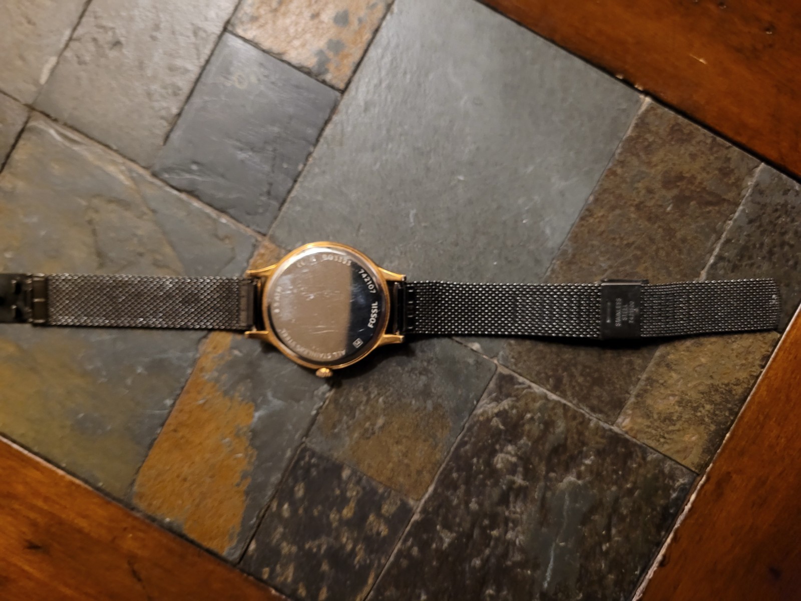 Fossil Women’s Quartz Analog Bronze Dial Gold Tone 36mm Mesh Watch with Crystals