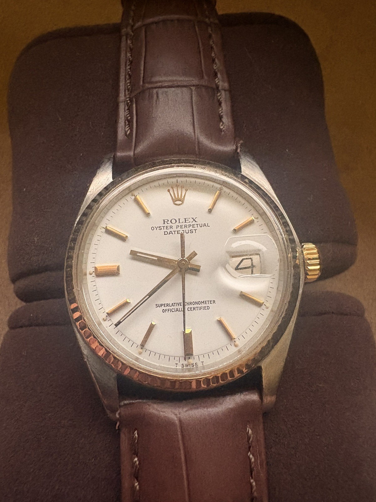 Rolex Datejust 1601 – Two Tone – White Pie Pan Dial – With Rolex Service Papers
