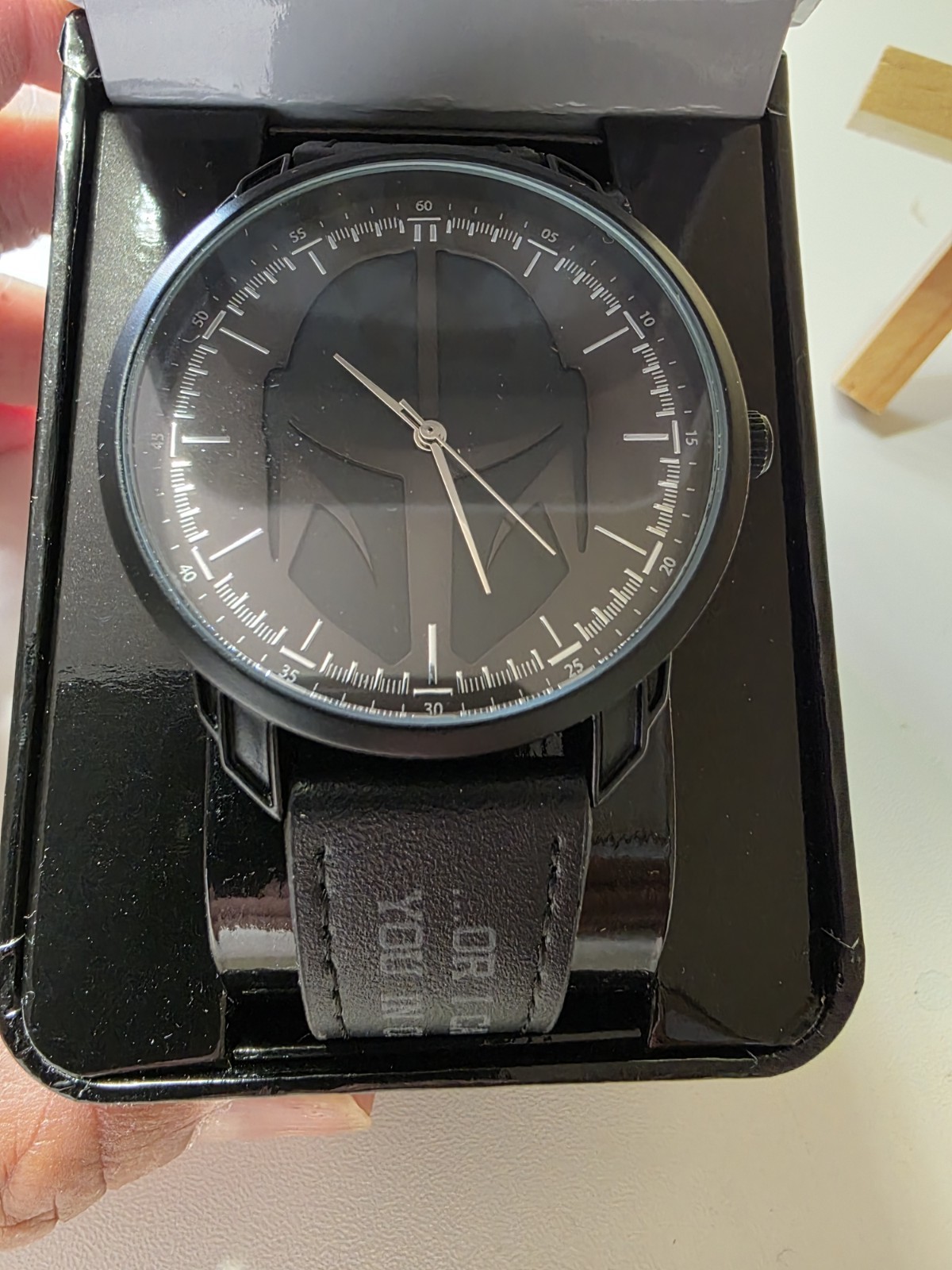 Disney Star Wars Mandalorian Men’s Quartz Watch Black 44mm Leather w/Box