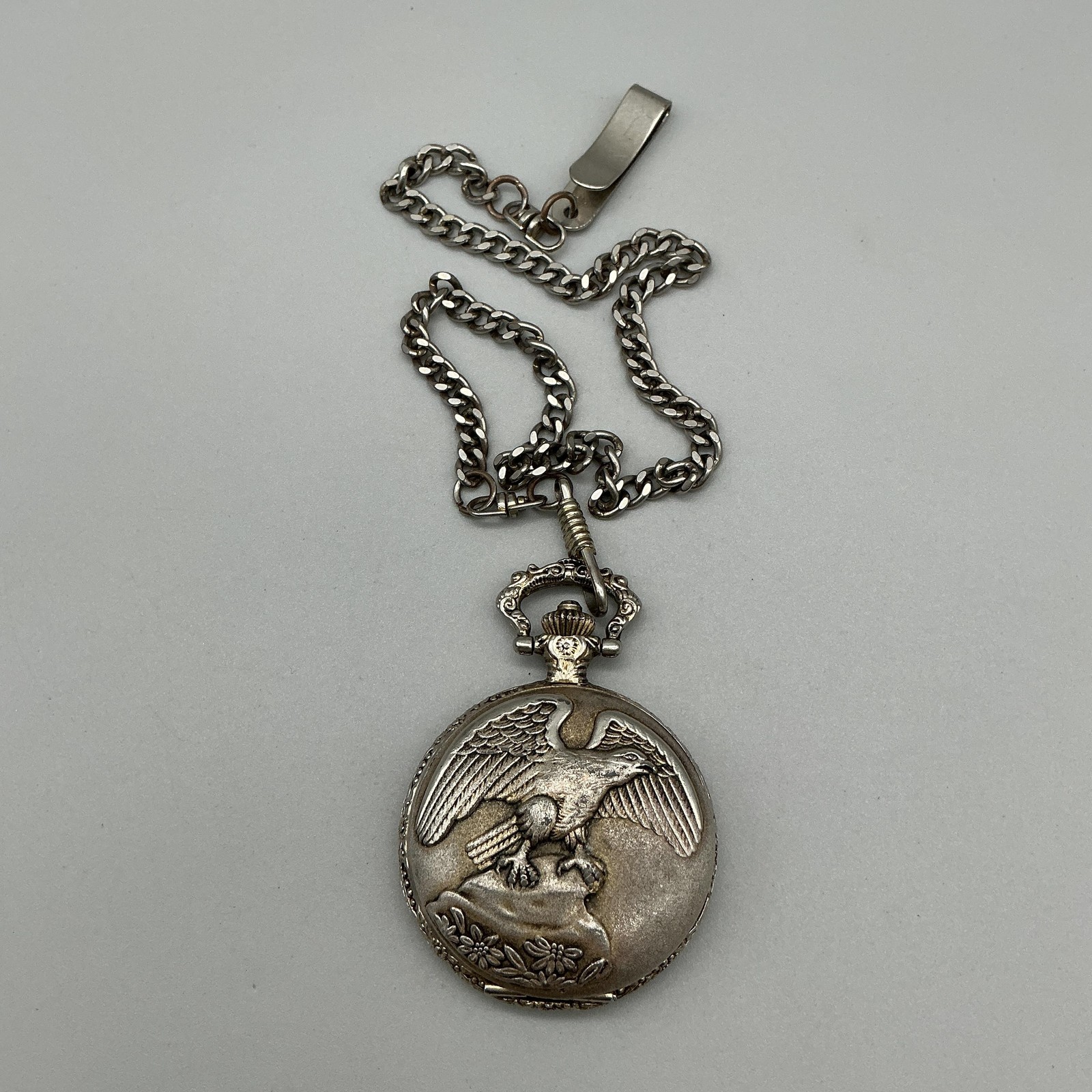 Eagle Pocket Watch Men 47mm Silver Gold Tone Full Hunter Chain New Battery