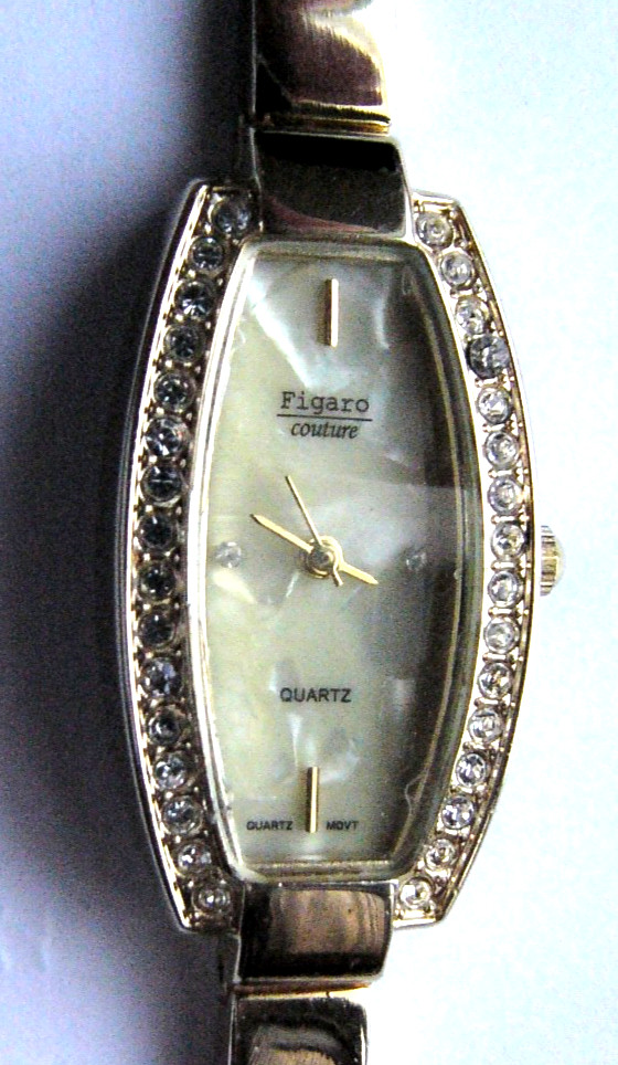 Figaro couture model 5123 oyster dial watch