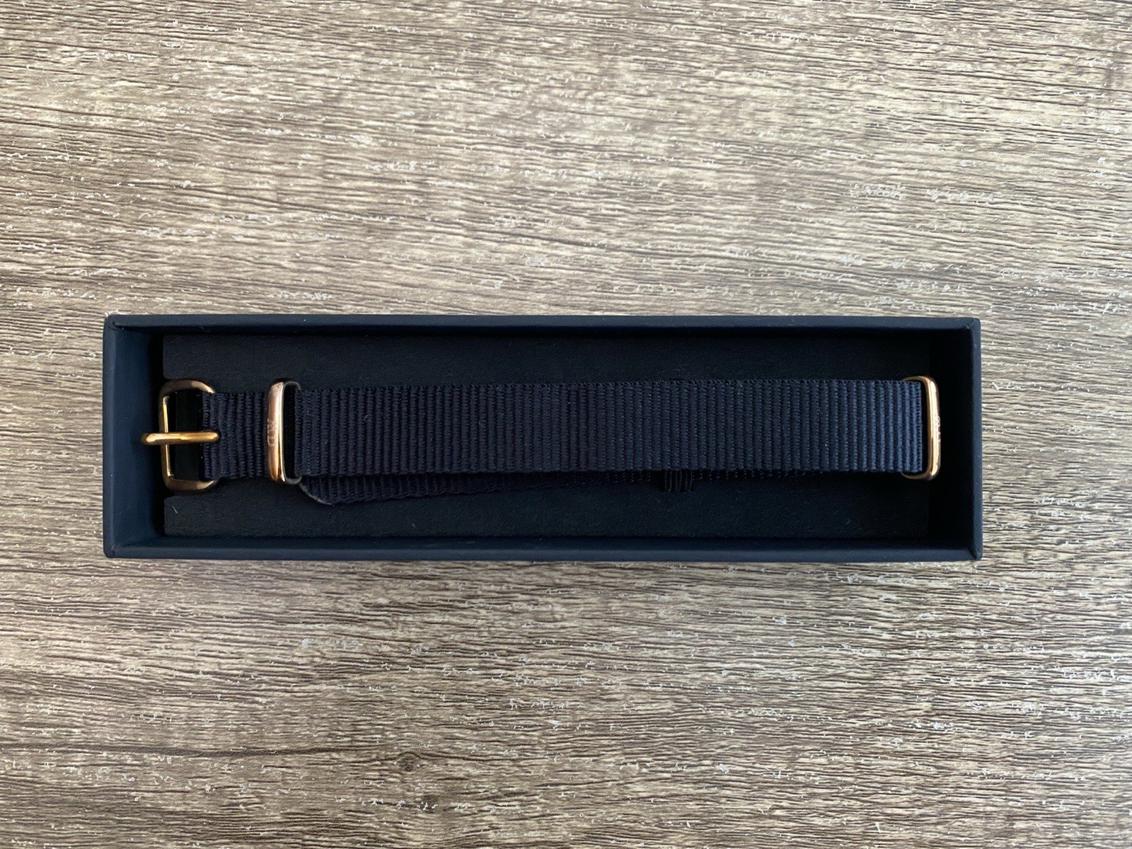 Daniel Wellington Cornwall NATO Nylon Watch Strap Women 16mm Rose Gold Black