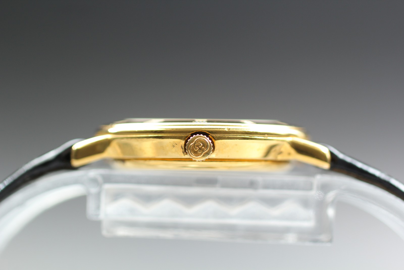 [Near MINT] GUCCI 3000.2.L Small seconds 26mm Ivory Dial Quartz Women’s Watch