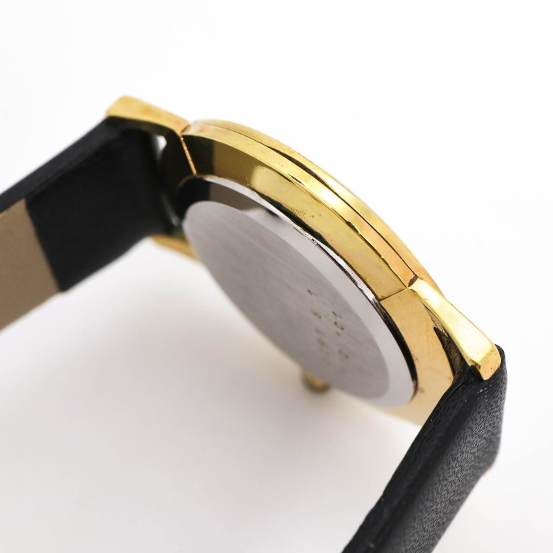 Universal Geneve Manual Wind Gold Watch 3670