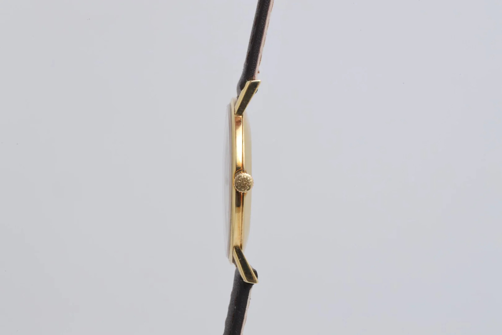 Patek Phillippe Calatrava 3470 29mm 18k Yellow Gold Manual Wind Watch