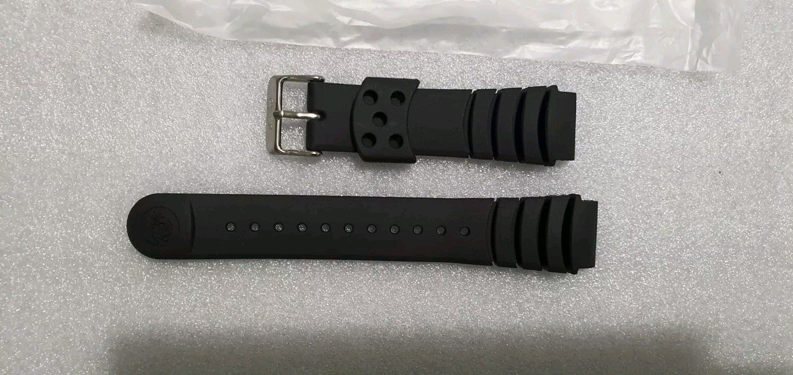 Seiko 4KR3JZR 4KR3NZR Genuine Black Plastic/Resin Strap by Seiko 20mm/2.0cm