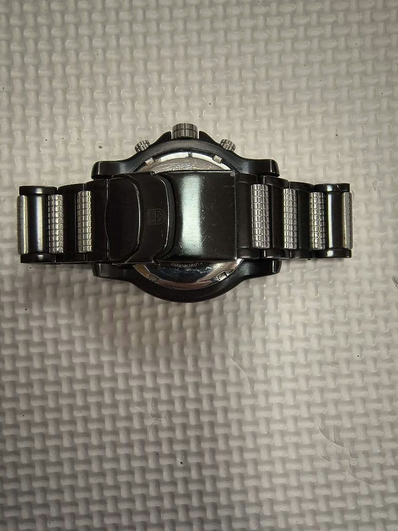 Luminox Professional Quartz Chrono Black SS Band 200m