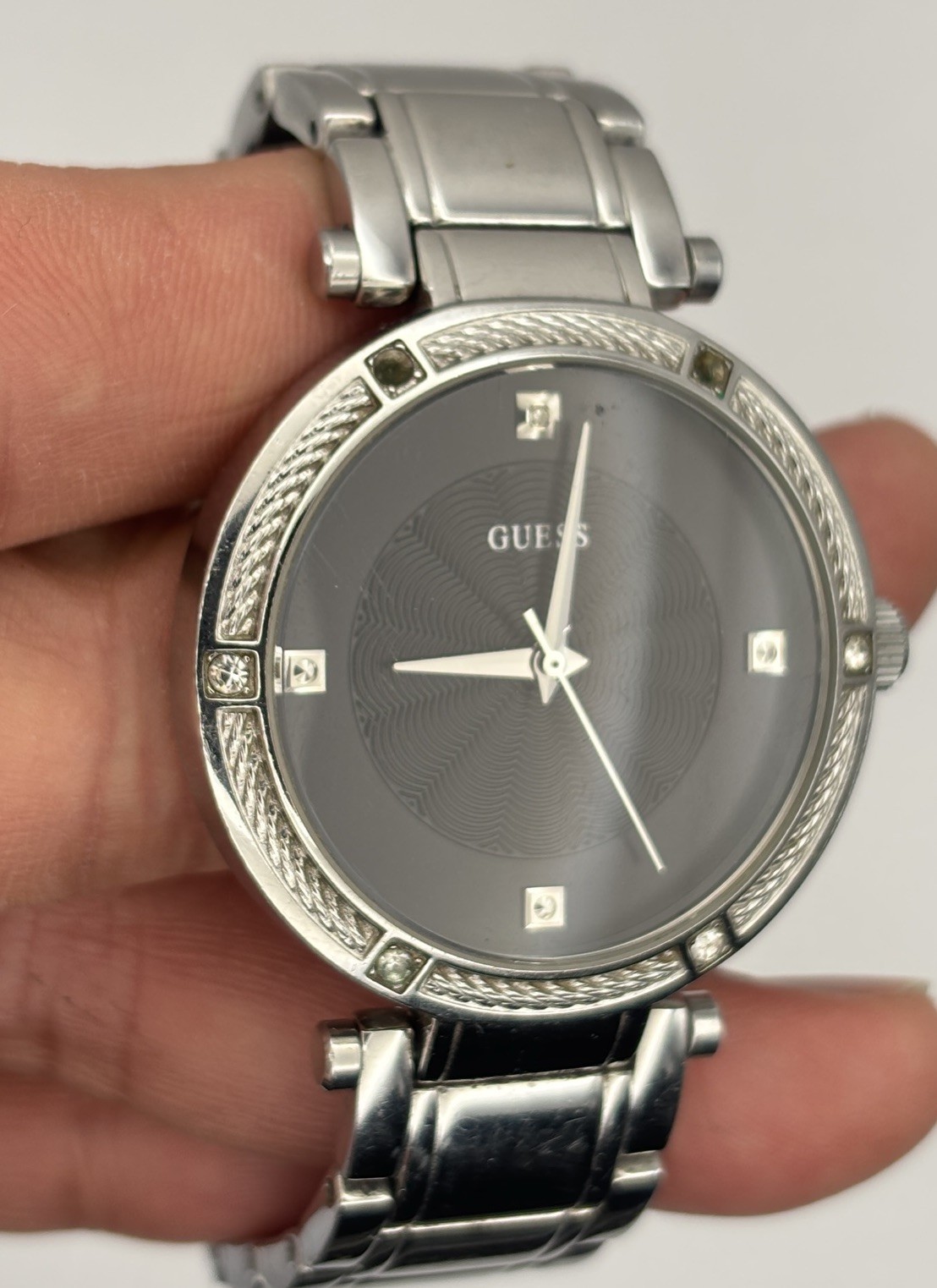 Ladies U0695L1 Stainless Black-Dial Diamonds Guess Watch #8.7