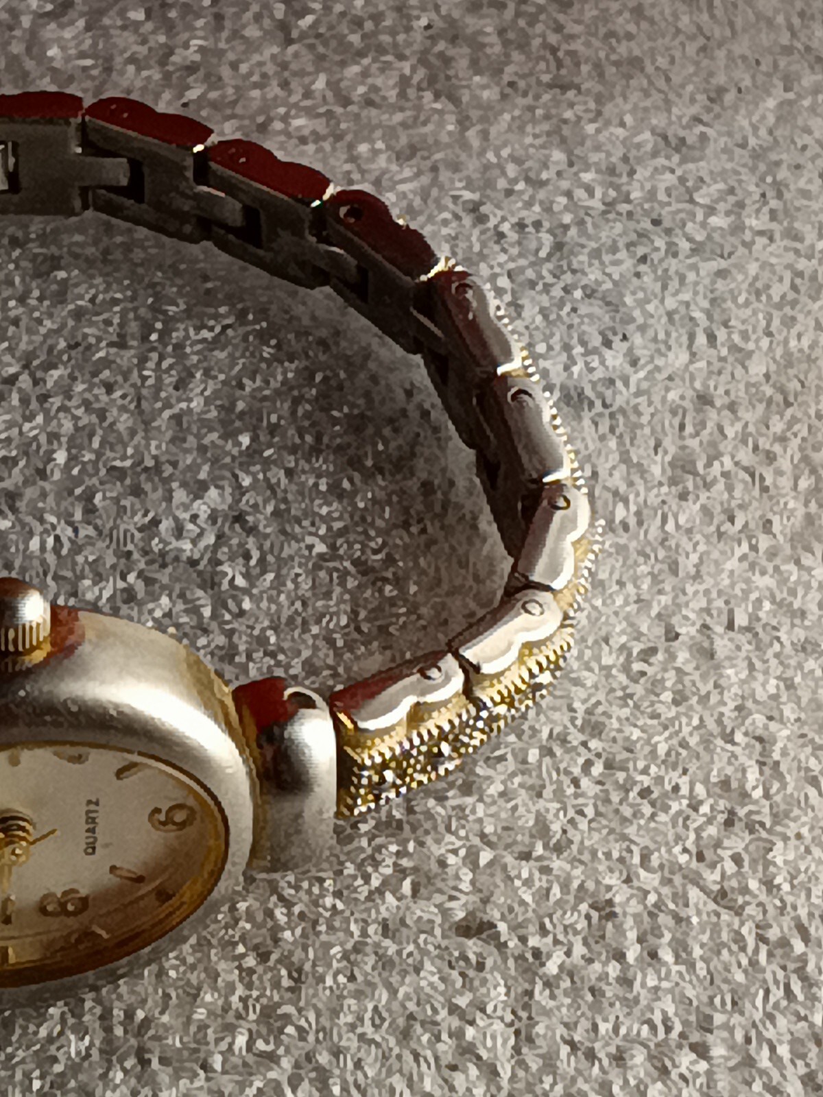 LA Express Women’s Watch – NEEDS BATTERY
