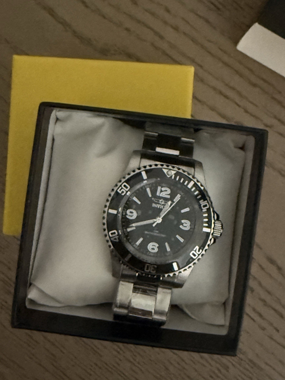 Invicta Pro Diver Men’s Quartz 48mm SS Black Dial/Bezel 50m w/ Box