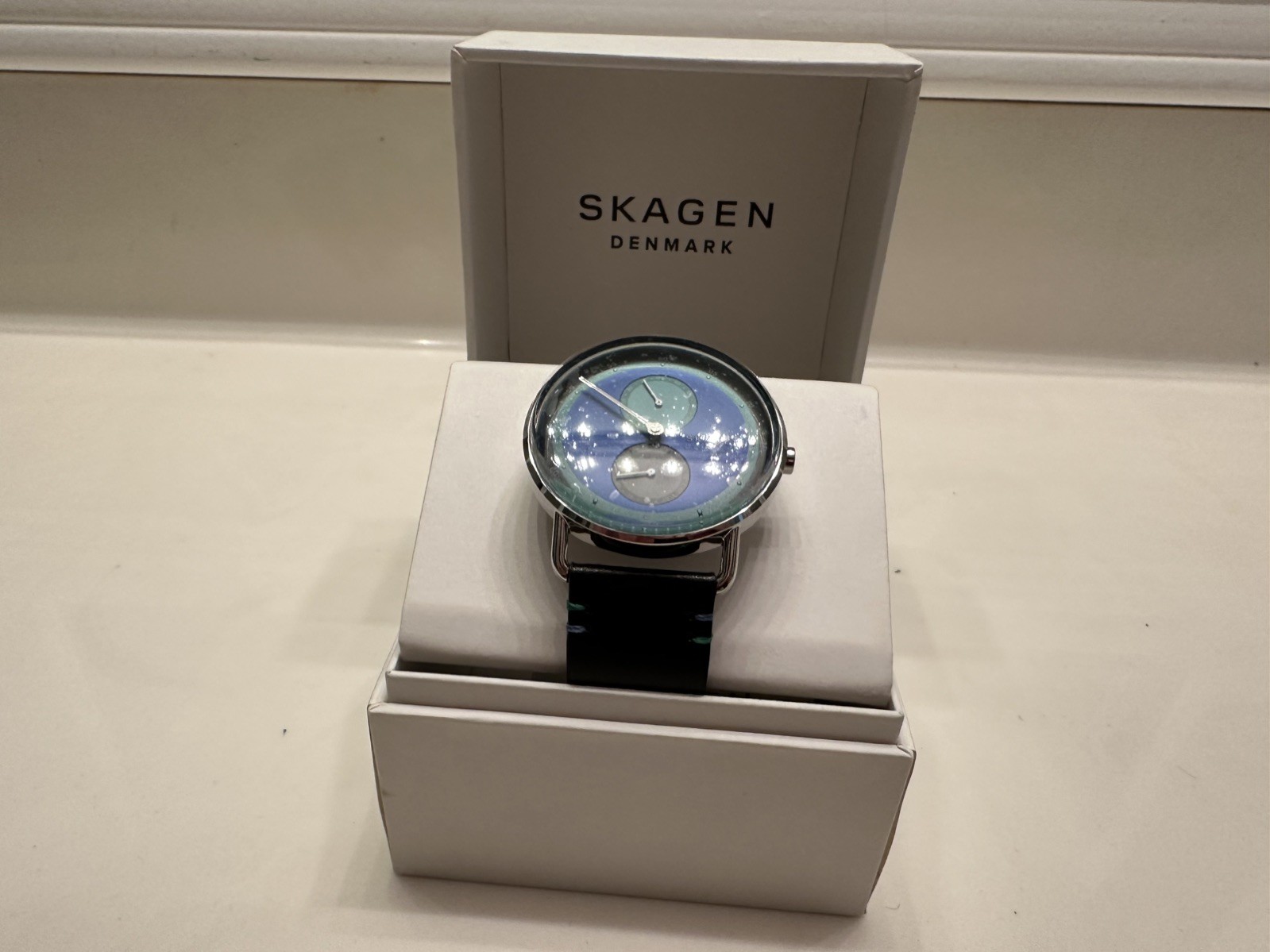 RARE PREPRODUCTION Skagen Horizont Limited Edition Blue Green Dial Black Watch